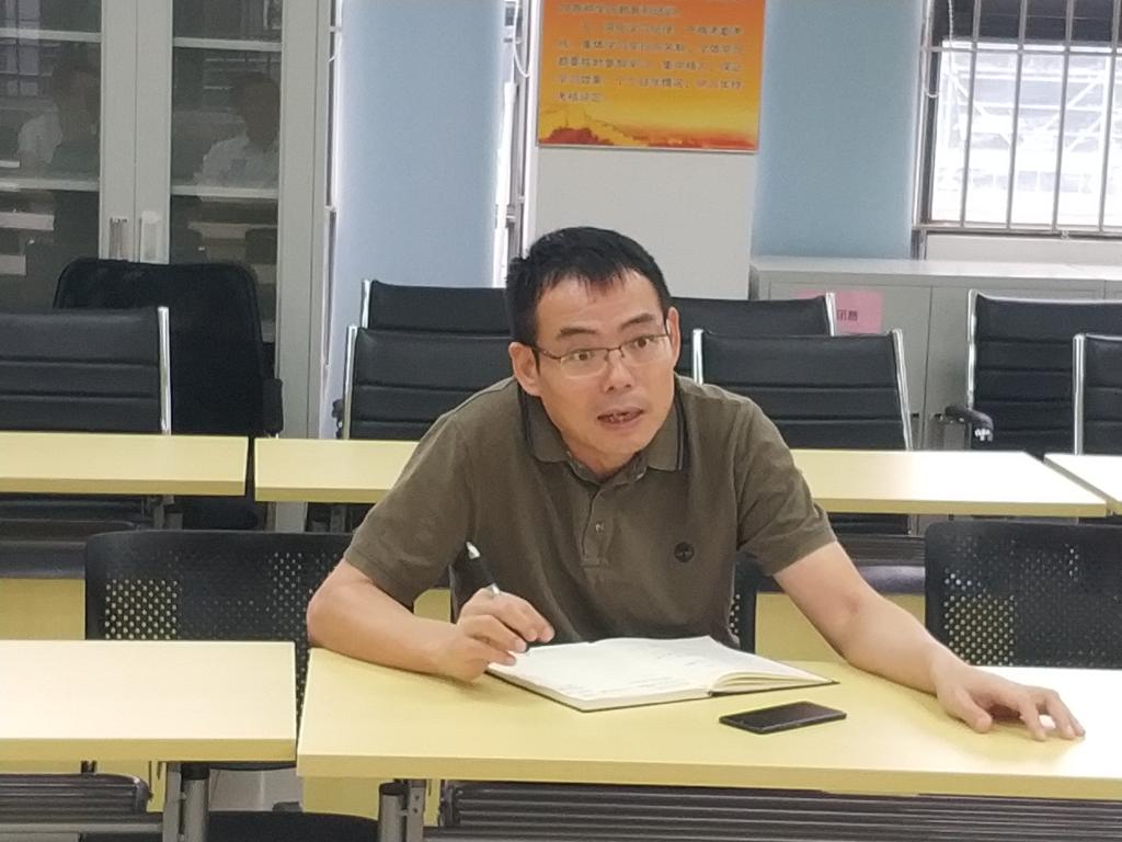 我院党总支举行诫勉谈话活动3.png